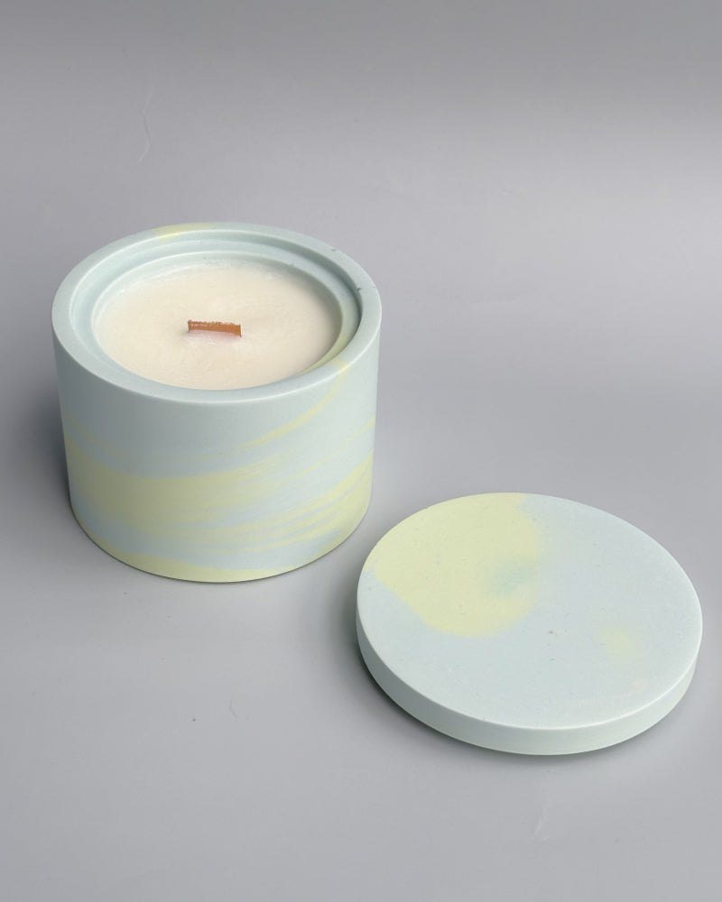 Świeca Sojowa Basic - FRESH PEONIES