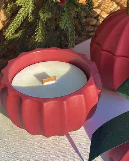 Świeca Świąteczna Bombka 180g  - Marzipan & Wine